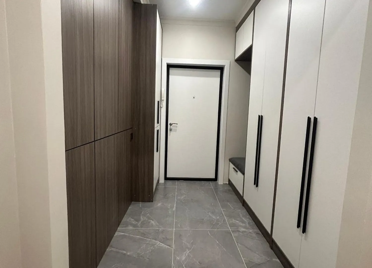 Shine Apartments Nur-Sultan  0*, Nur-Sultan (Astana)