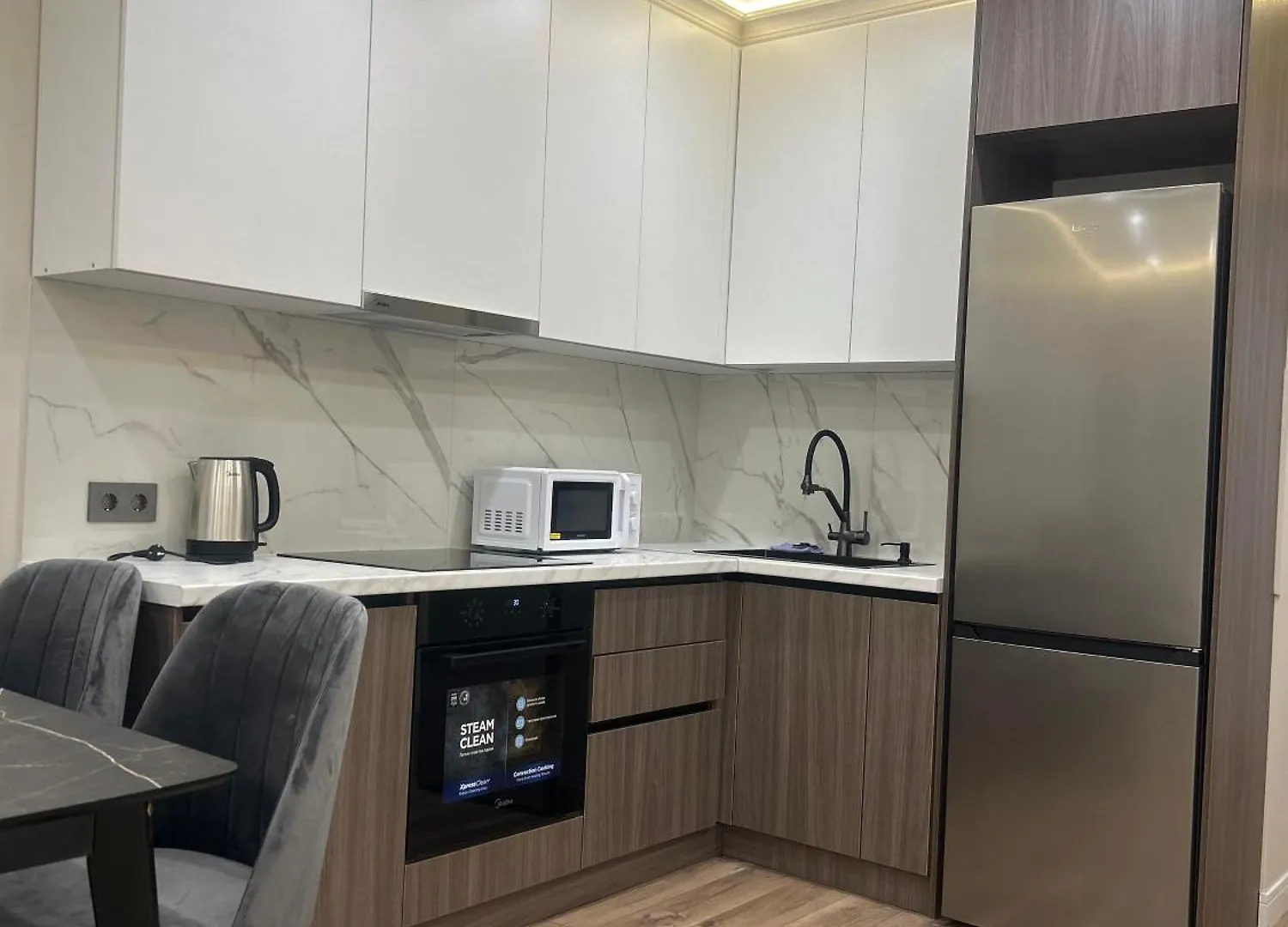 Shine Apartments Nur-Sultan  Kazakhstan